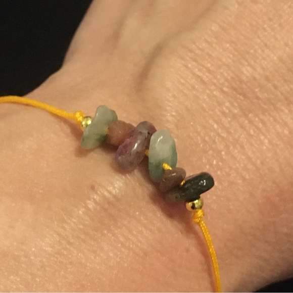 Cute Mini Natural Stone Bracelet - Picture 2 of 5